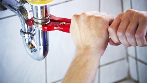 Déboucher un lavabo